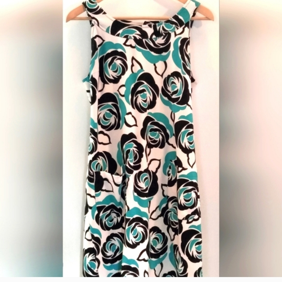 Bundle 2 summer dresses flower print dresses size 10 - Picture 2 of 10